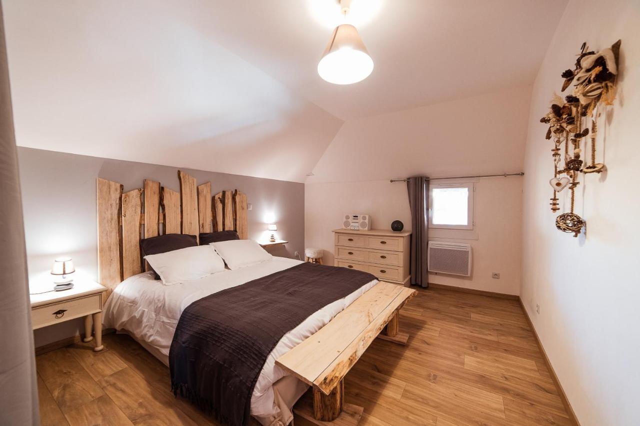 Maison Calme 14 Personnes, Piscine, Jardin Et Parking Buchères Exteriör bild