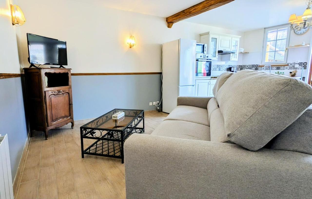 Maison Calme 14 Personnes, Piscine, Jardin Et Parking Buchères Exteriör bild