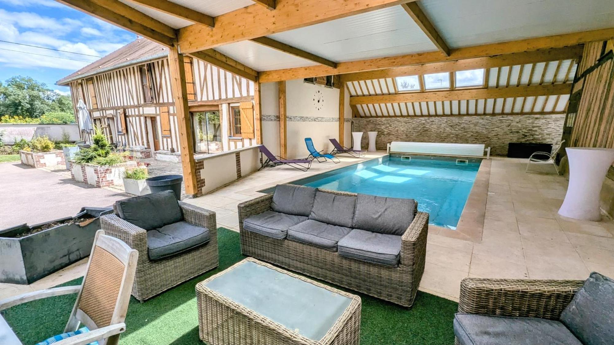 Maison Calme 14 Personnes, Piscine, Jardin Et Parking Buchères Exteriör bild